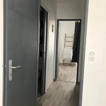 F3 De 80m Independant Dans Maison