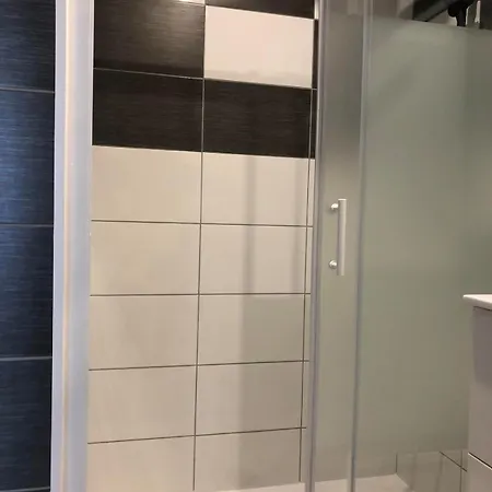 F3 De 80m Independant Dans Maison Apartment *